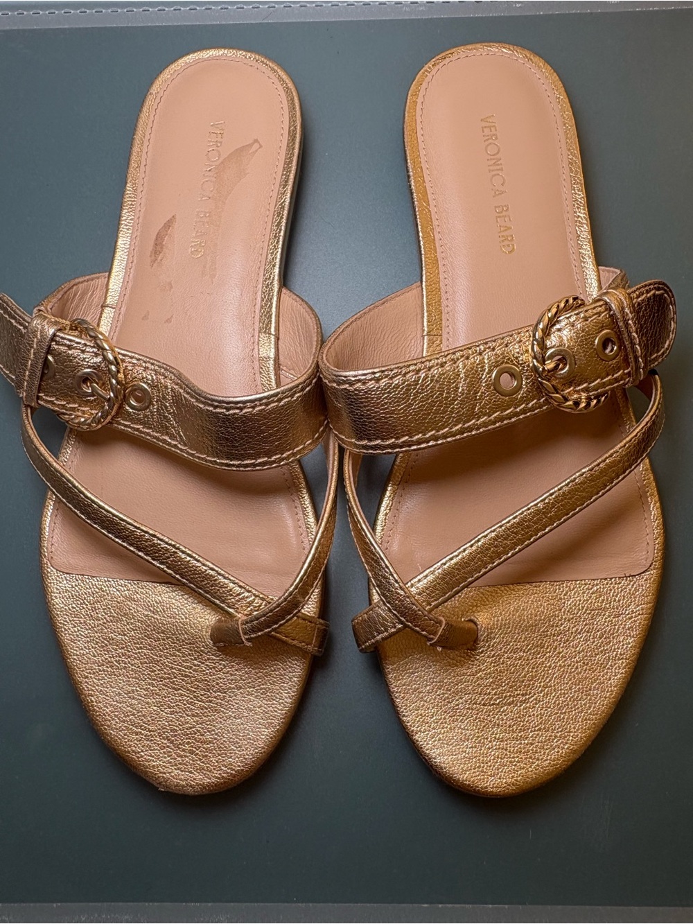 Veronica Beard Gold Metallic Leather Thong Sandals | Size 7M | Italian Made